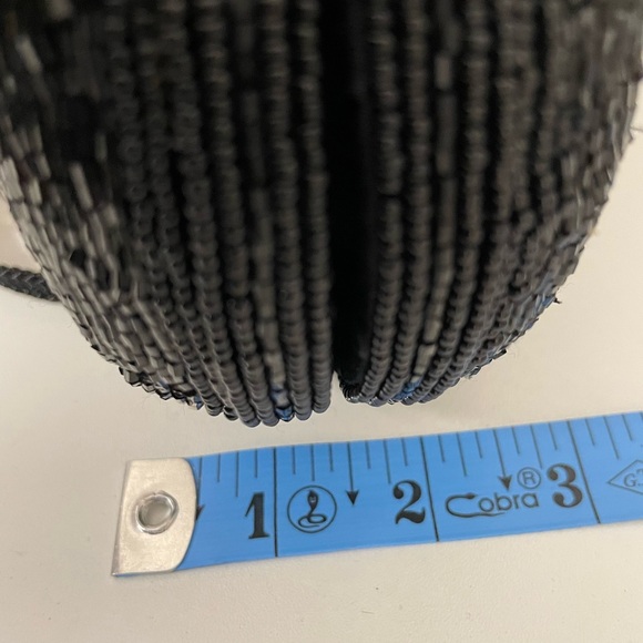 Black Fully - Beaded Hard Case Clutch and Shoulder Bag Purse - Picture 2 of 8